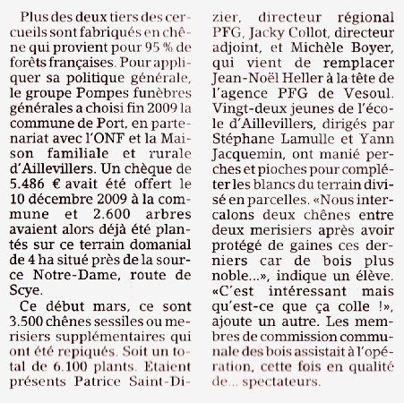 Des &eacute;l&egrave;ves de la Maison Familiale rurale d'Aillevillers replantent des arbres.