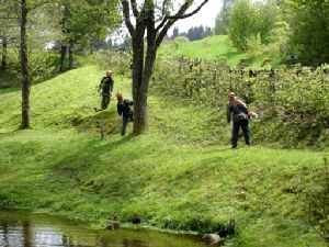 Les CCTAR Technicien Forestier sur le terrain : chantier de debroussaillage Les CCTAR Technicien Forestier sur le terrain : chantier de debroussaillage
